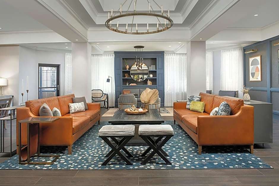 Courtyard by Marriott Savannah Downtown/Historic District
