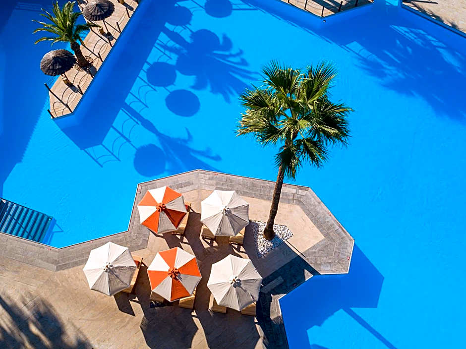 Aquila Rithymna Beach