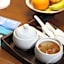 Hanya Kaiyuan Yiju Hotel (Ningbo East New Town Convention and Exhibition Center)