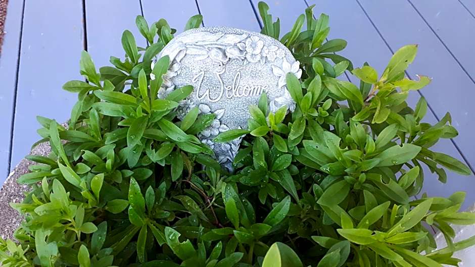 Hillside Landing B&B