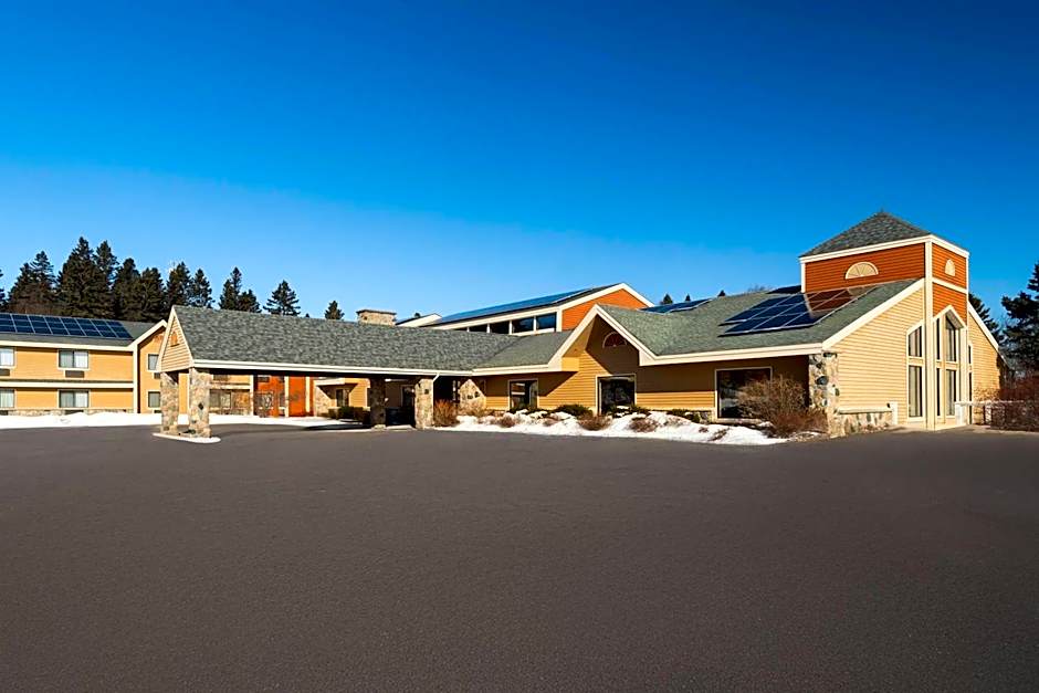 AmericInn by Wyndham Tofte Near Lake Superior