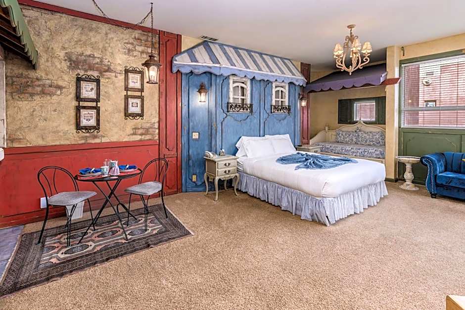 Adobe Grand Villas