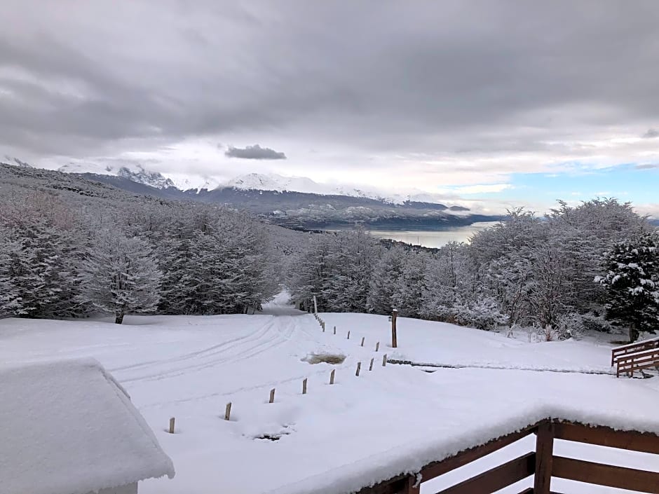 CabaÃ±as Del Martial