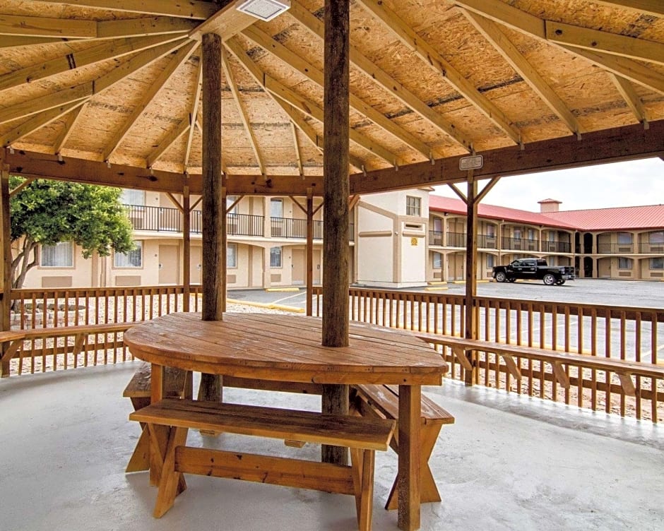 Quality Inn & Suites Big Spring