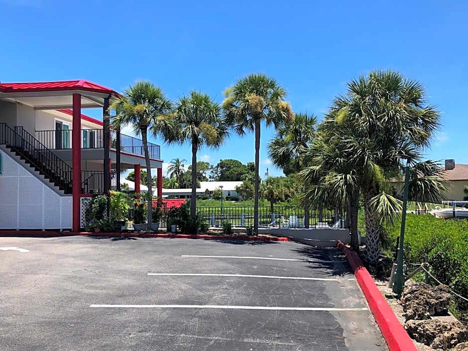 Sun Coast Inn