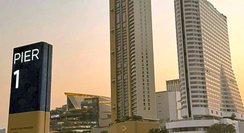Holiday Inn Express And Suites Bangkok Central Pier By IHG