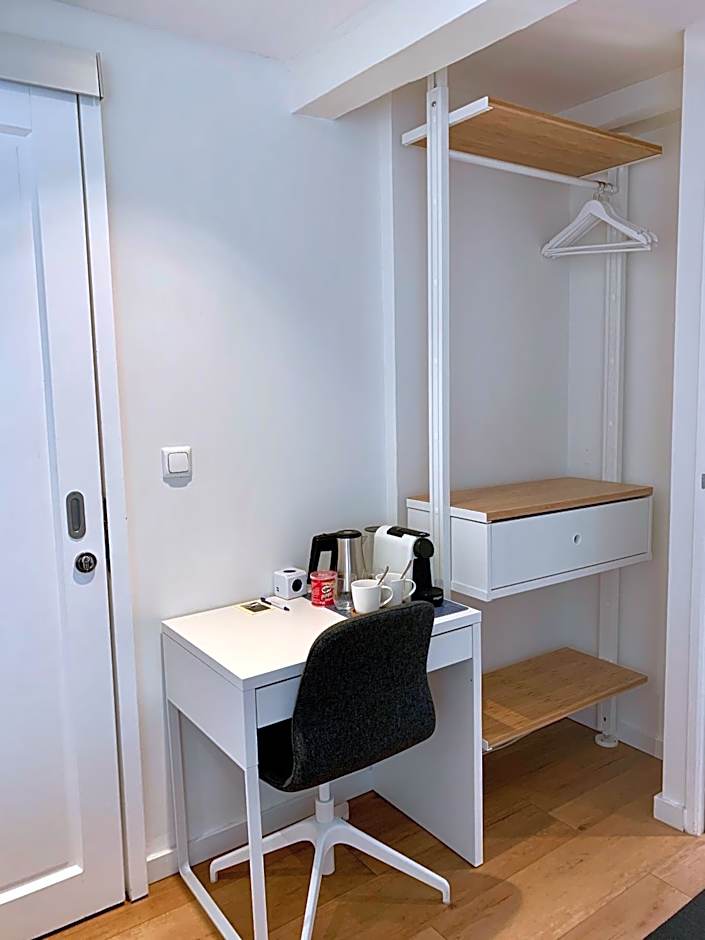 PH93 Amsterdam Central