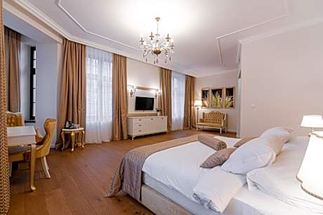 Hotel Michael's Palace