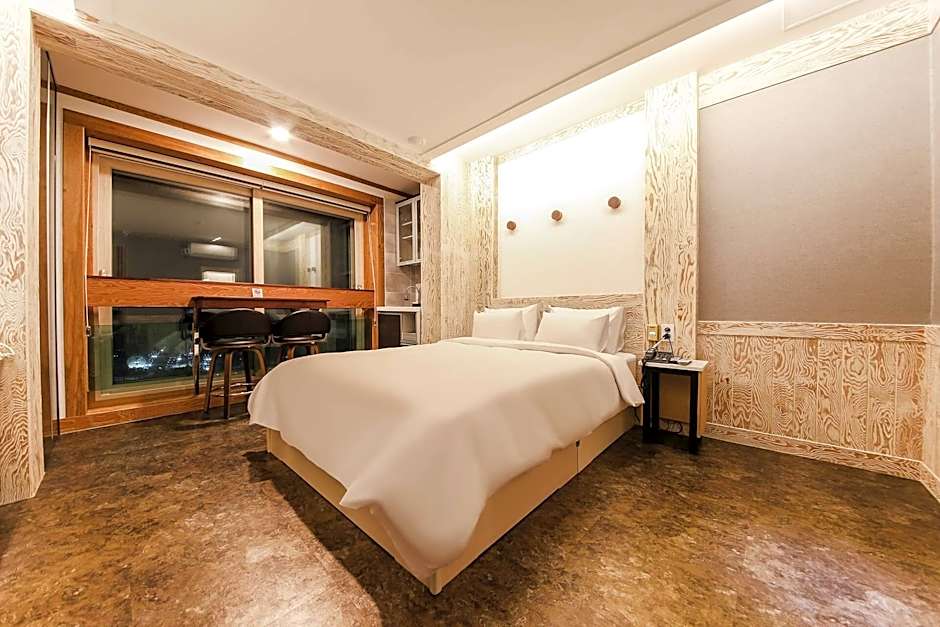 Hotel TopsVille (Korea Quality)