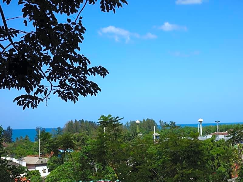 Khaolak Hillside Villa