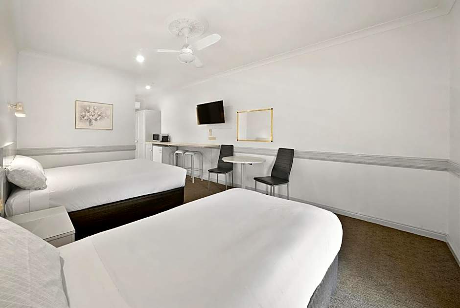 Centre Town Motel