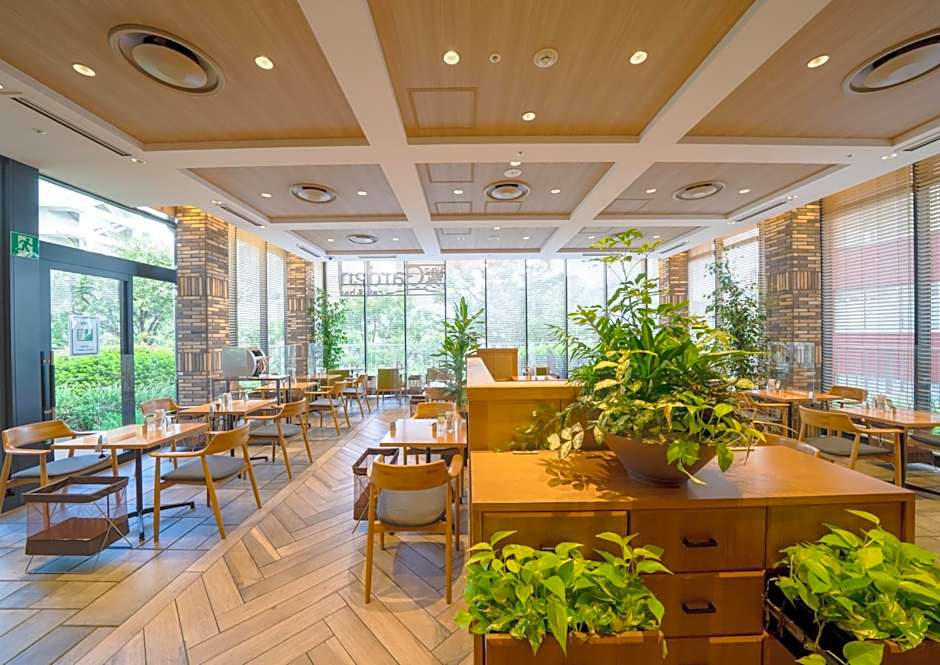 Ours Inn Hankyu