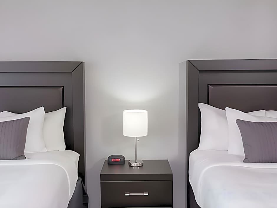 Baymont by Wyndham Glenview