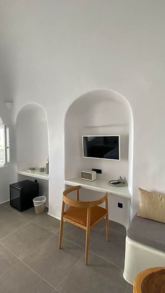 Nomikos Villas