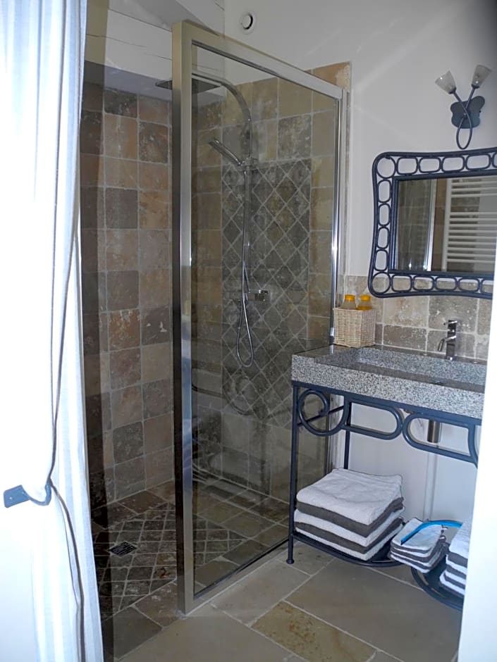 Oustau De Piera – Gordes, UT