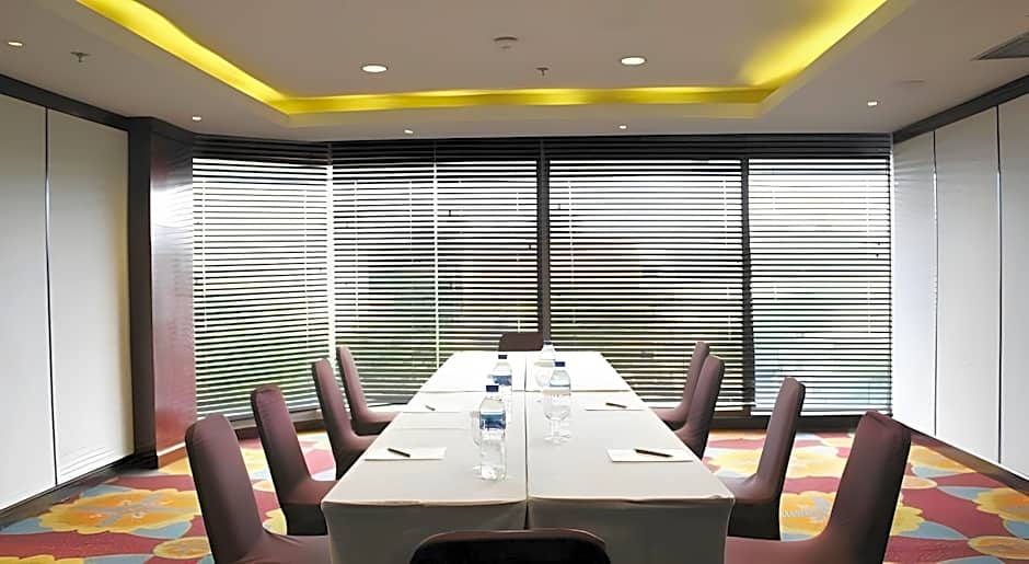 Hotel Santika Premiere Semarang