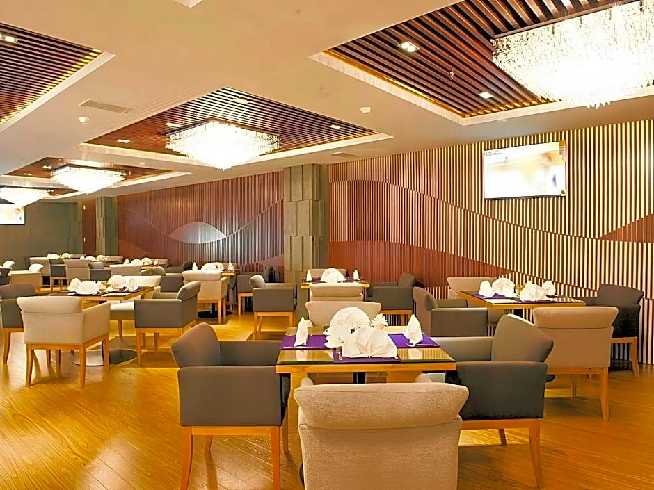 The Iris Signature Hotel and Spa