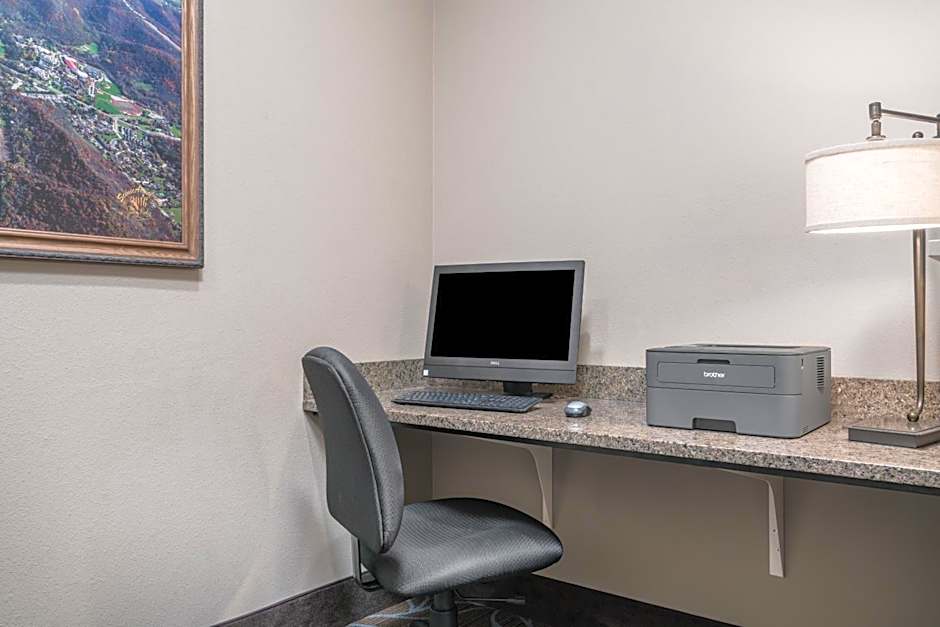 AmericInn by Wyndham Winona