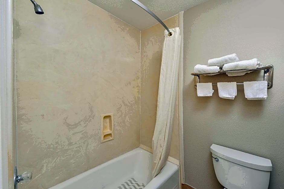 Americas Best Value Inn Pasadena Houston