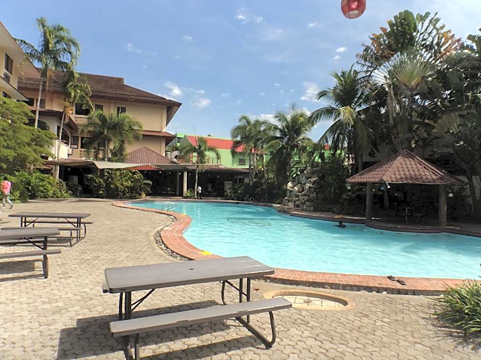 Filipiniana Hotel Calapan