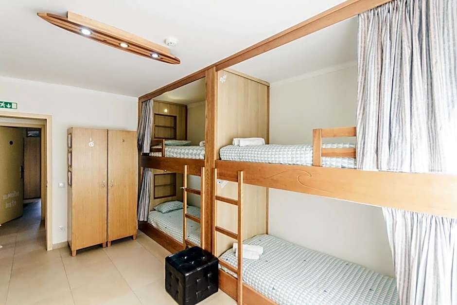 Peniche Surfcamp Hostel