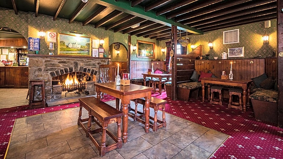 Atholl Arms Hotel