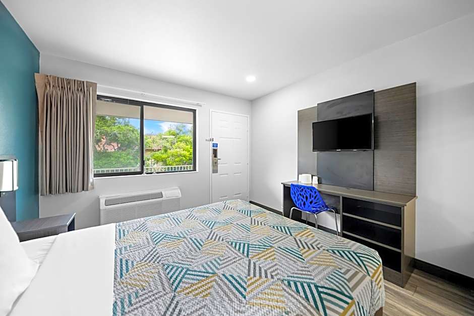 Motel 6-Monterey, CA