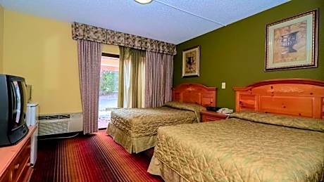 Double Room with Two Double Beds - Smoking