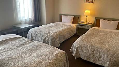 Single Room - Non-Smoking