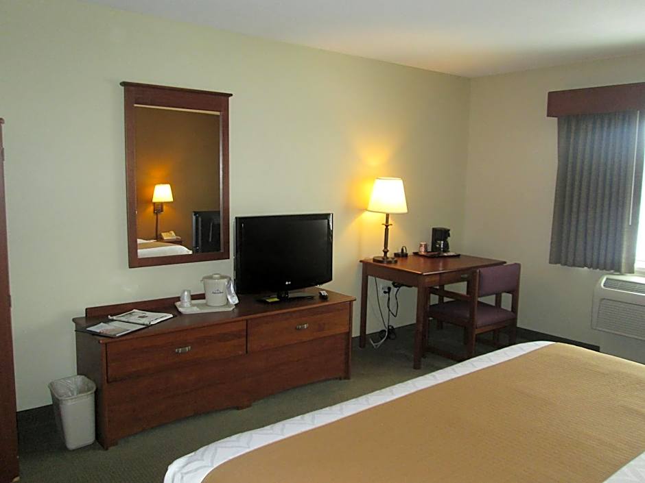 AmericInn by Wyndham Charlevoix