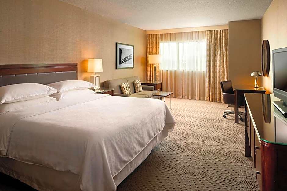 Sheraton Sioux Falls Hotel & Convention Center