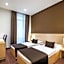 Promenade City Hotel