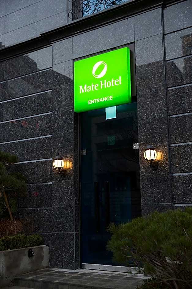 Mate Hotel Bundang