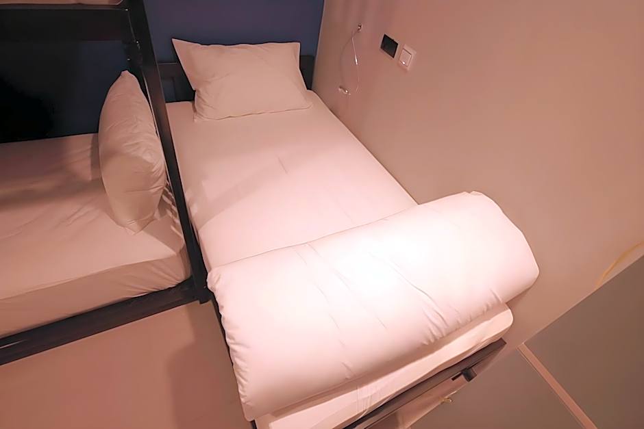 Jellybean The Blocks Hostel Sukhumvit 10