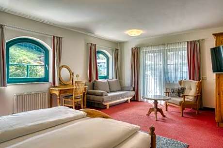 Classic Family Room