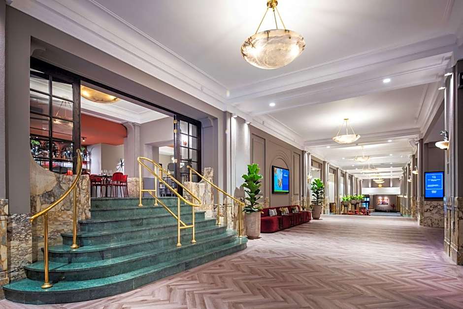 Photo 1 of 50 of DoubleTree By Hilton Brussels City