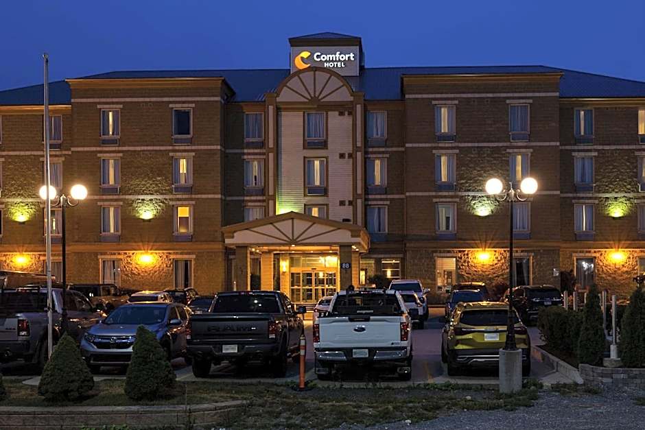 Comfort Hotel Bayer's Lake