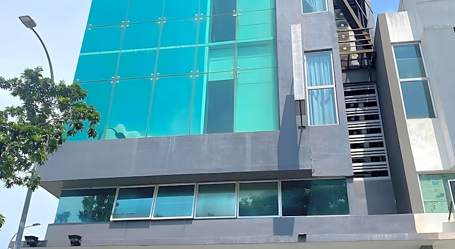 NueVo Boutique Hotel Kota Kemuning Shah Alam