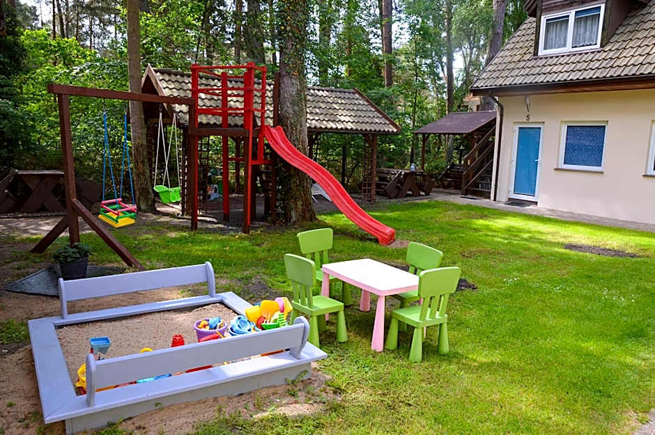 Sztil - Apartamenty i drewniane domki