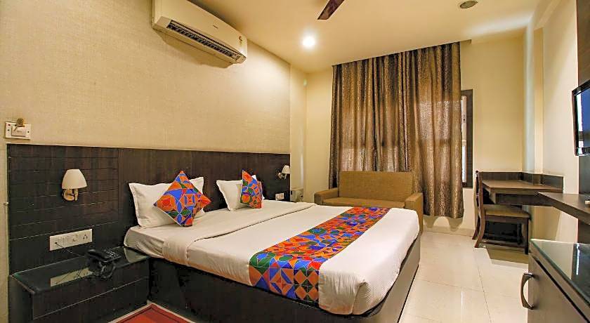 FabHotel Kamla Regency