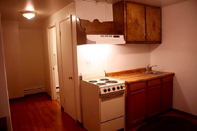 Econo Inn