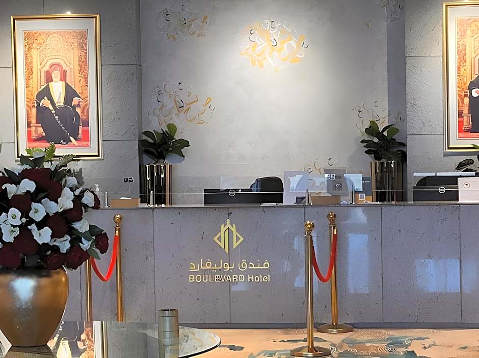 Boulevard Hotel