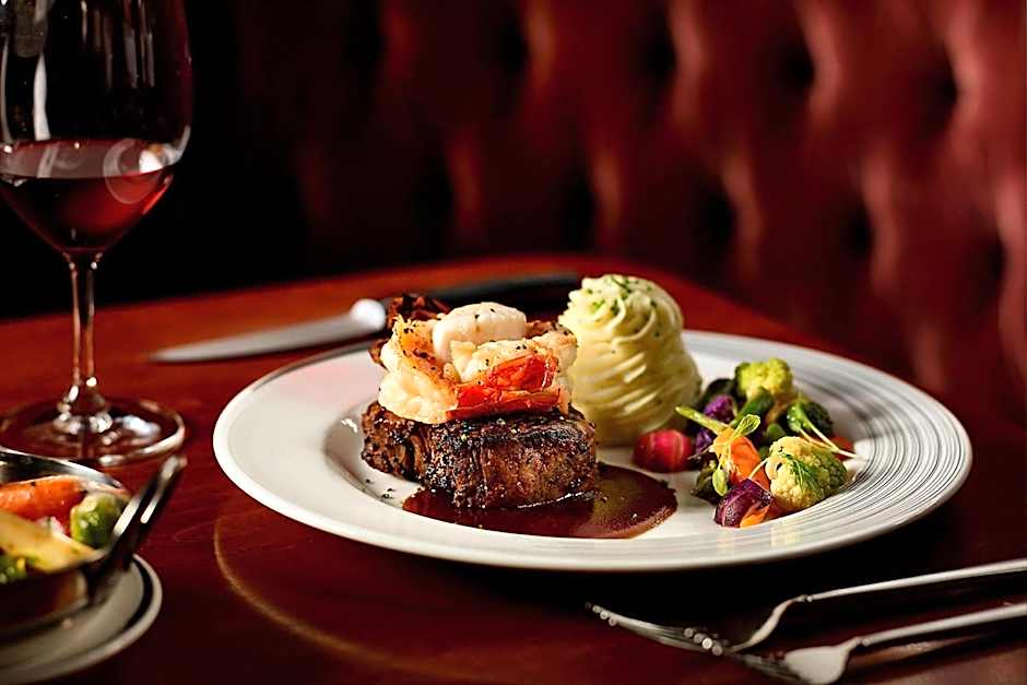 Sheraton Cavalier Hotel Saskatoon