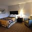 Super 8 by Wyndham White River Junction