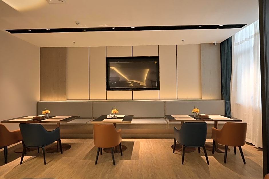 Echarm Hotel Zhangye West Railway Station Gulou