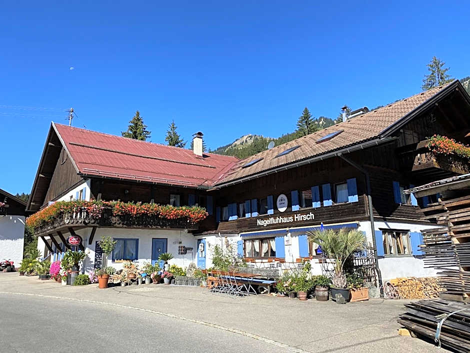 Nagelfluhhaus Hirsch