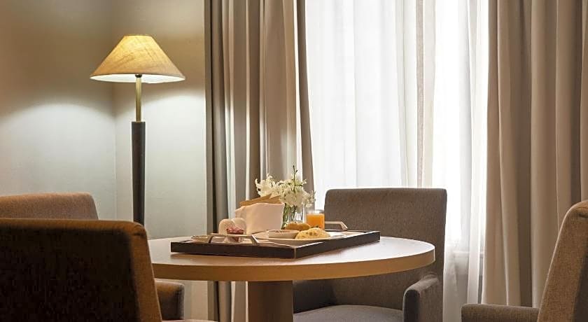 Avani Ratchada Bangkok Hotel