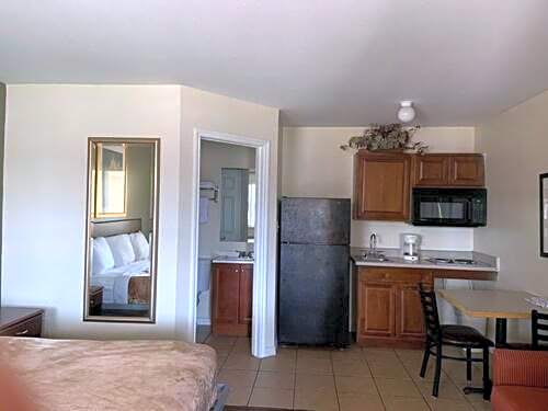 Paris Extended Stay Suites