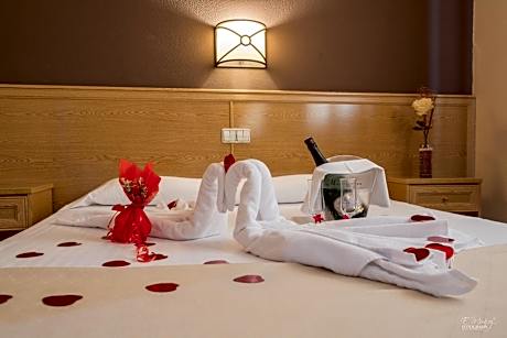 Romantic Package - Deluxe Double Room