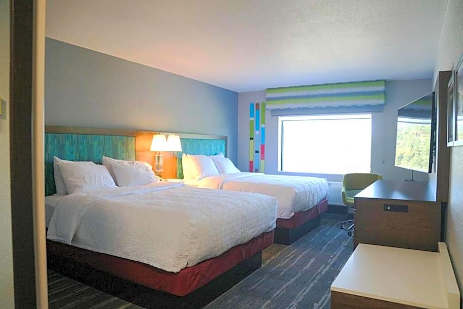 Hampton Inn By Hilton Lead